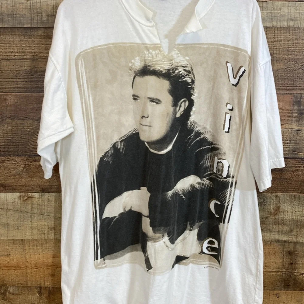 Vintage 1998 Vince Gill Tour T-Shirt Men Size OS Ivory Graphic Tee Country Music - Picture 3 of 10